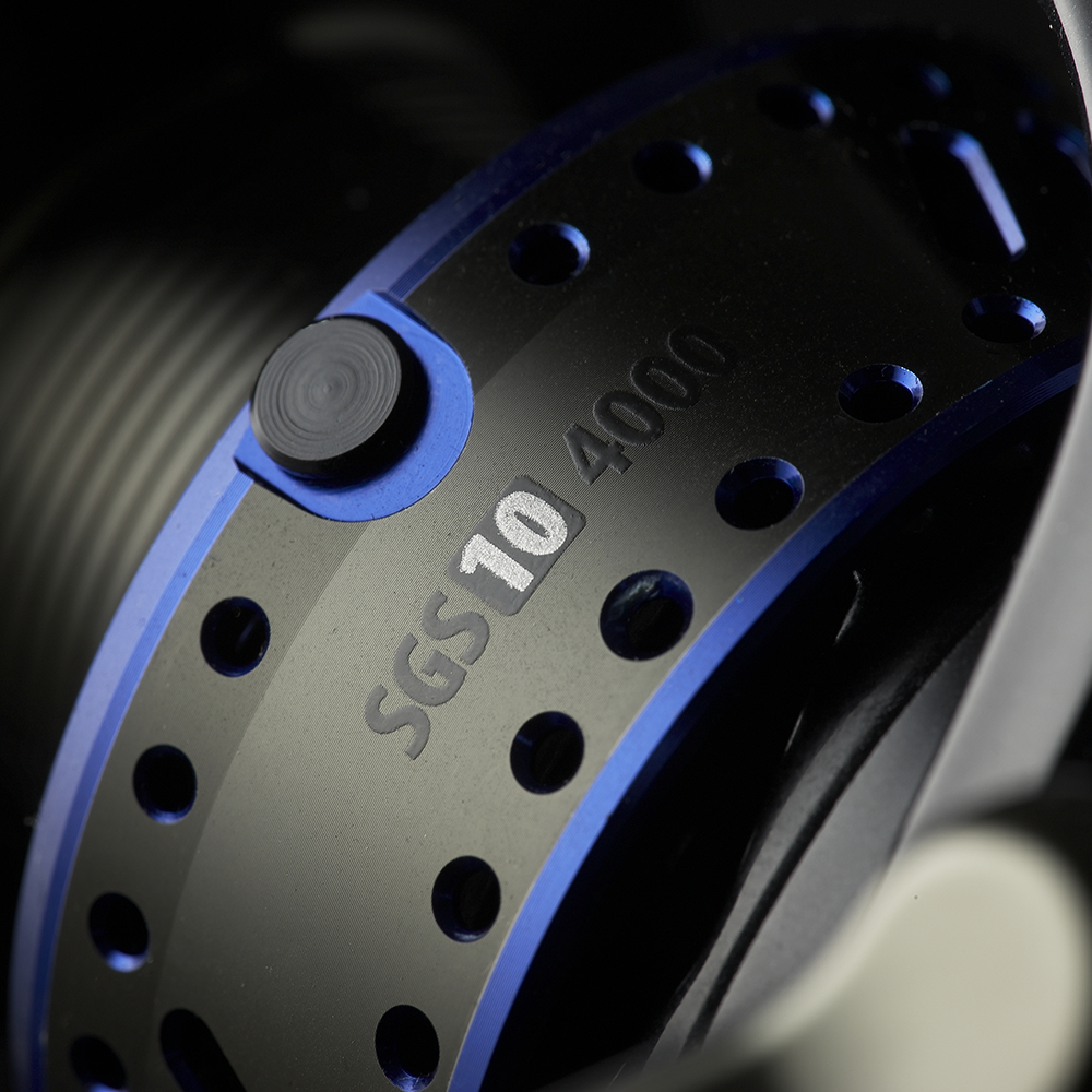 Savage Gear SGS10 Stationärrolle 4 Savage Gear SGS10 Stationärrolle – Bild 2